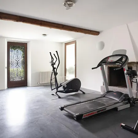Magnolia - Lakeview Pool And Covered Parking Villa *